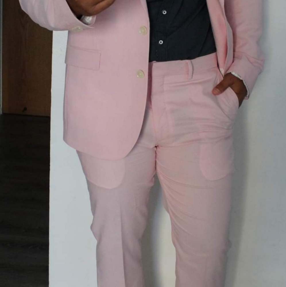 Men suit (new) Express, 34-30 pants and 42 R coat, pink